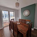 Cosy 3 Bed House Excellent Location Nec Bhx Hs2